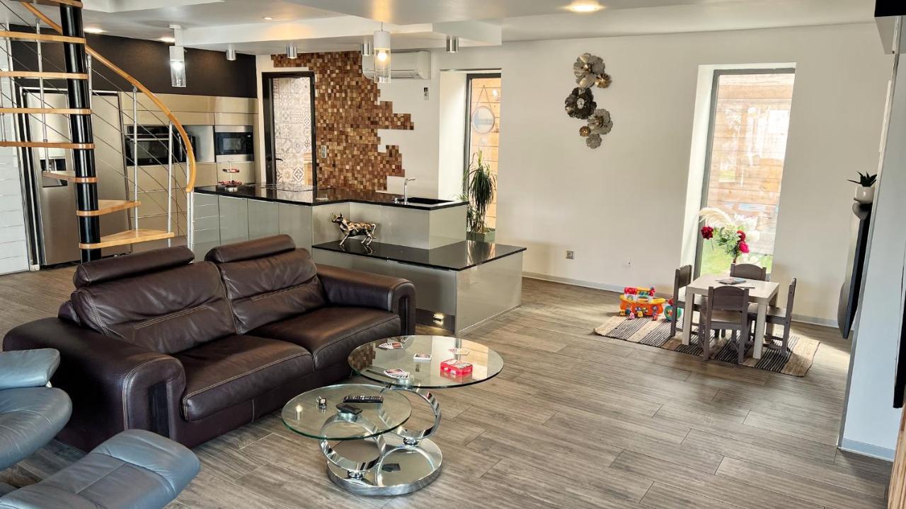 Villa Dali La Garde 260M2 Jacuzzi, Sauna, Piscine, Jardin 500M2, 5 Minutes De La Plage 외부 사진
